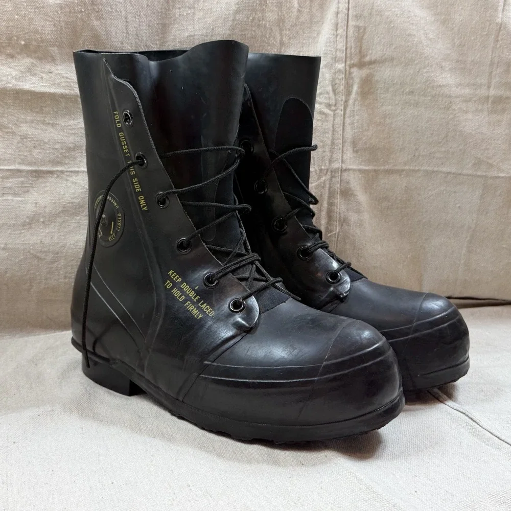 Bata Mickey Mouse Boots 9R Military Issue Extreme Cold Weather (-20F) Unissued